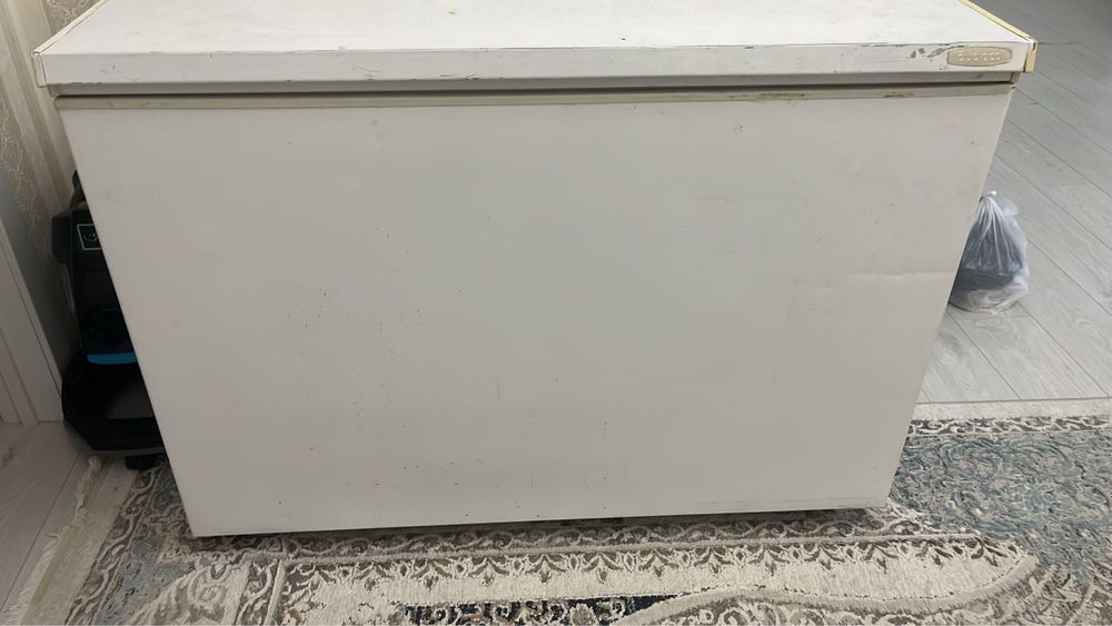 Морозильник «Бирюса»  объем 300 л