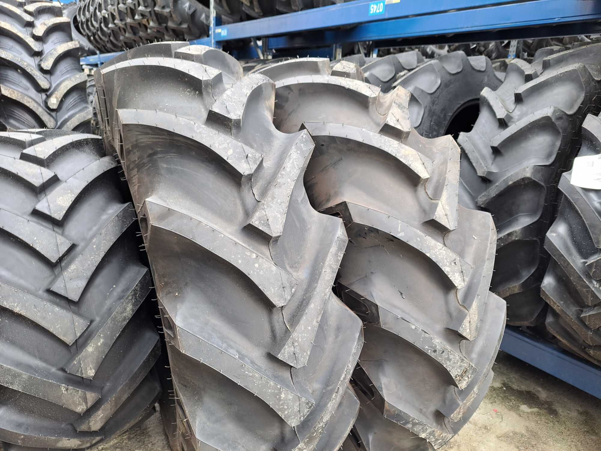 16.9-24 marca BKT cu 8 pliuri cauciucuri TRACTOR fata anvelope noi