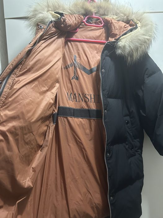 Geaca puf si pene  cu gluga blana naturala L