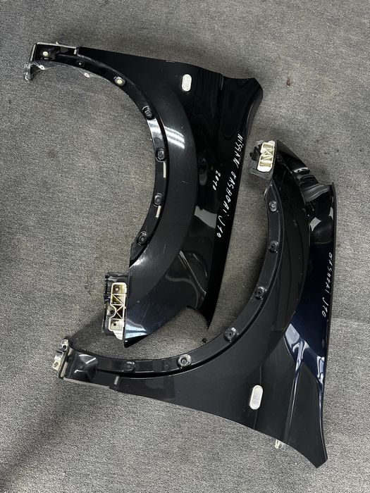 Aripa fata Nissan Qashqai J10 2007 2013 stanga dreapta negru metalizat