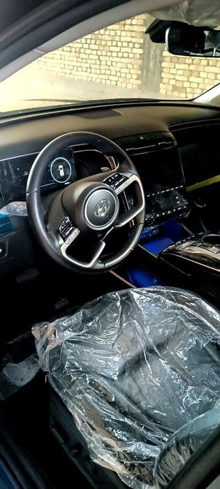 Хундай Туксон 2.5 Энг фули Long бартирга ва нахтга сотилади