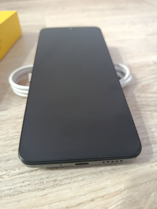 смартфон Xiaomi Poco c75