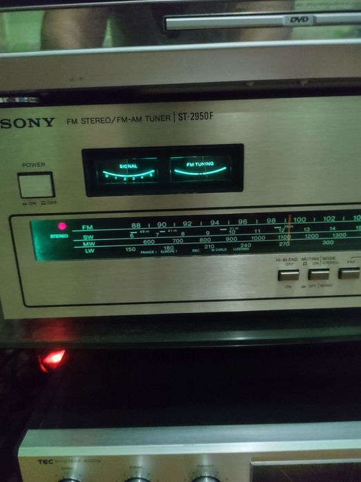 De vânzare amplif,tuner deci vintage