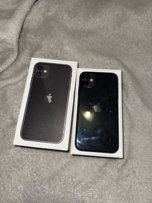 Продам 11 айфон 50.000