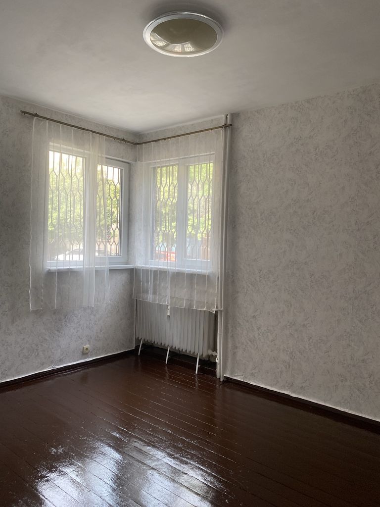 Дава се под наем Офис в София, Център - 45 кв.м за 321.3 € - Снимка #5