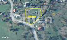 Teren 3.500 mp Lăschia, cu Casă Renovată lângă Biserica de Lemn – Pano