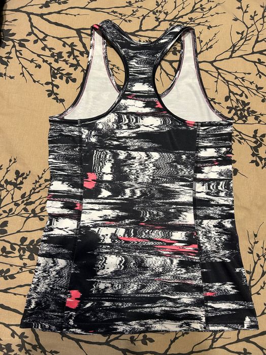 Спортни потници на H&M