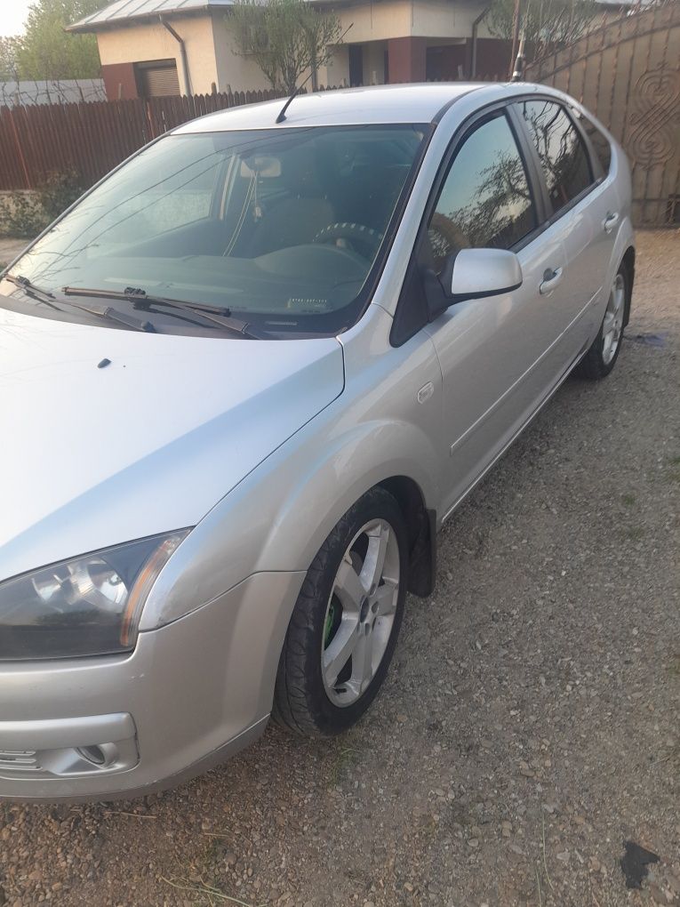 Ford Focus 2 1.6Diesel 90cp TITANIUM