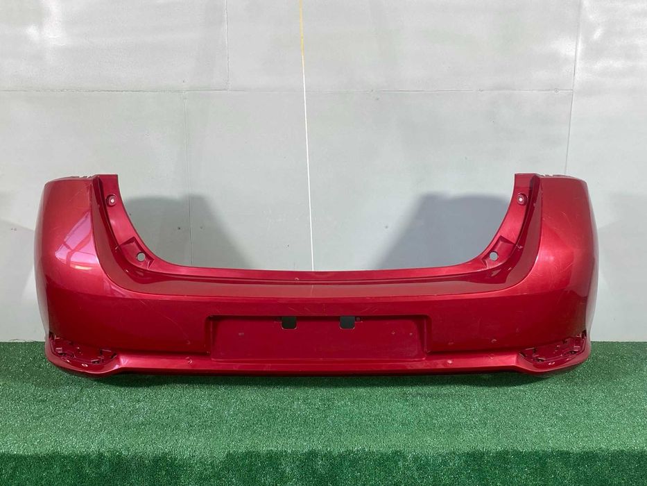 задна броня Toyota Auris 2015-2019 г. хечбек #1058V .