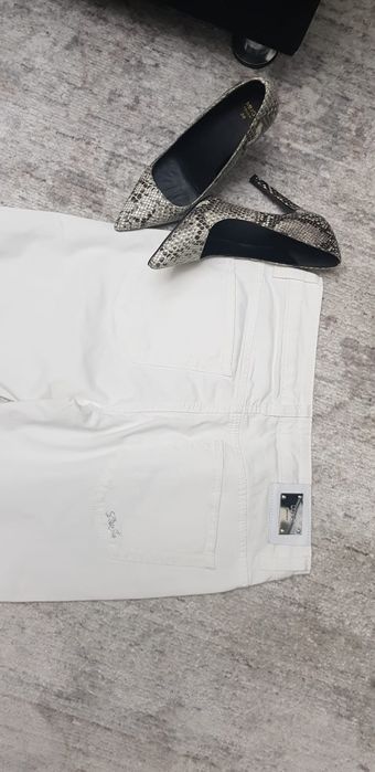 Liu Jo              .