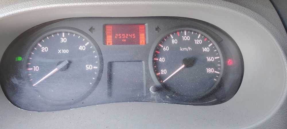 Renault Master 2007 2.5DCI 6 Trepte Proprietar