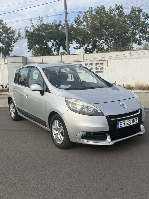 Renault Scenic / 2013 / EURO 5 / 205.000KM