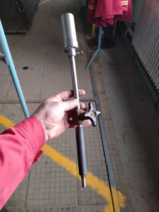 Горелка на газу с игольчатым краном