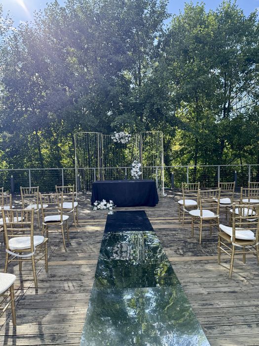 Aranjamente pentru evenimente baloane si flori  Pitesti / Bucuresti