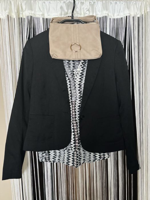 Сет от сако, риза и чанта