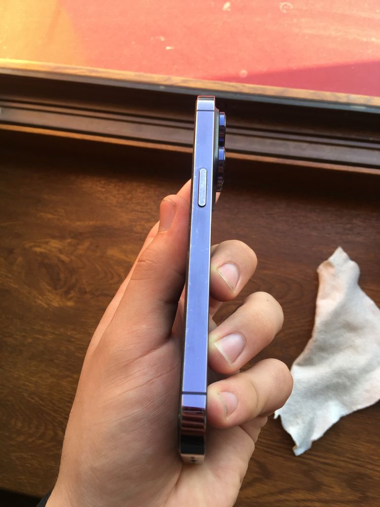 iPhone 14 Pro Sotladi Karopka bor