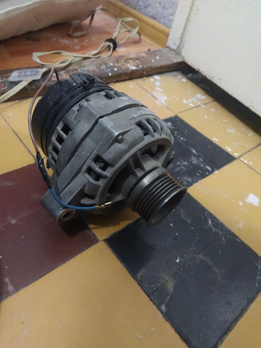 Автомобильные Гиниратор 2110