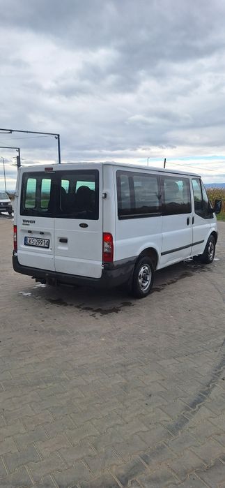 Ford transit 2013 9 locuri