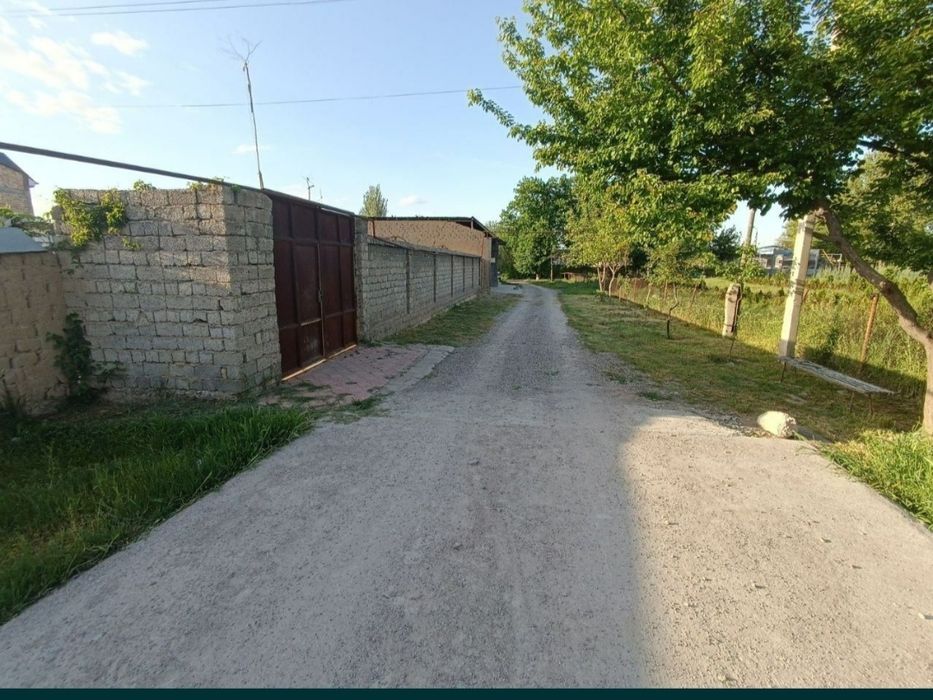 Uch qaxramon Põstdan 1 km kirganda yengi maxalla