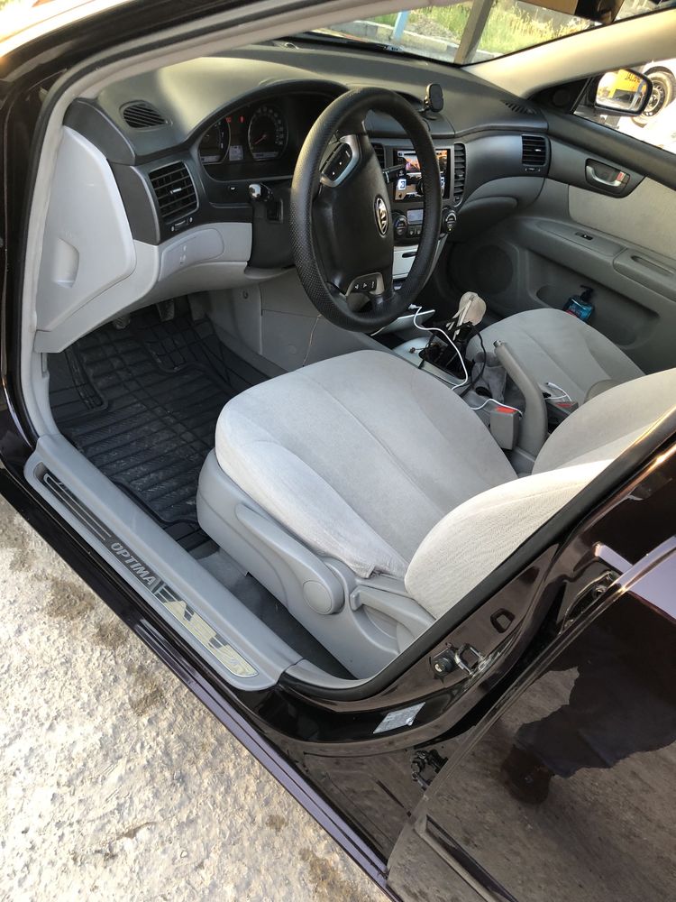 kia optima……2007