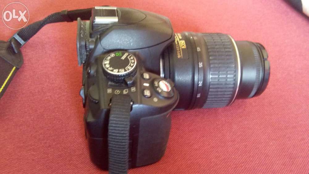 Nikon D3100 Kit aparat, geanta si obiectiv 18-55mm VR