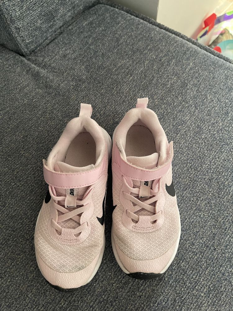 Nike детски маратонки 27,5 размер