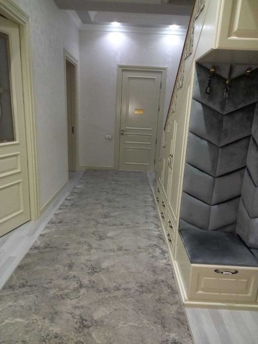 Квартира сотилади!