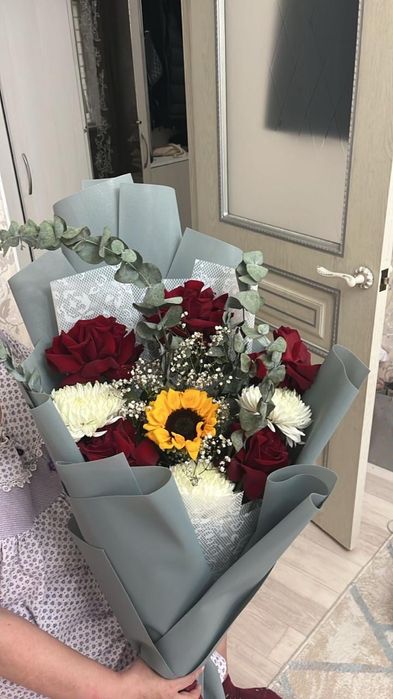 Букет цветов. Очень красивый интересный дизайн