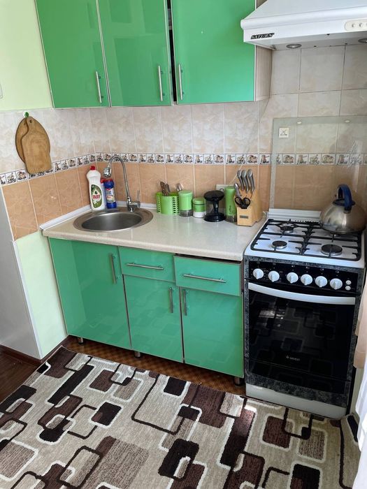 Срочно продаётся 3/3/5 80м2