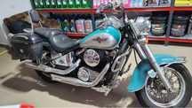 Kawasaki VN 800 A.