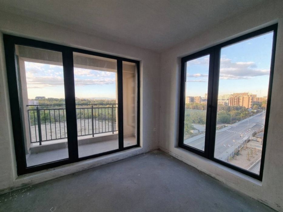 Тристаен апартамент за продажба в Тракия