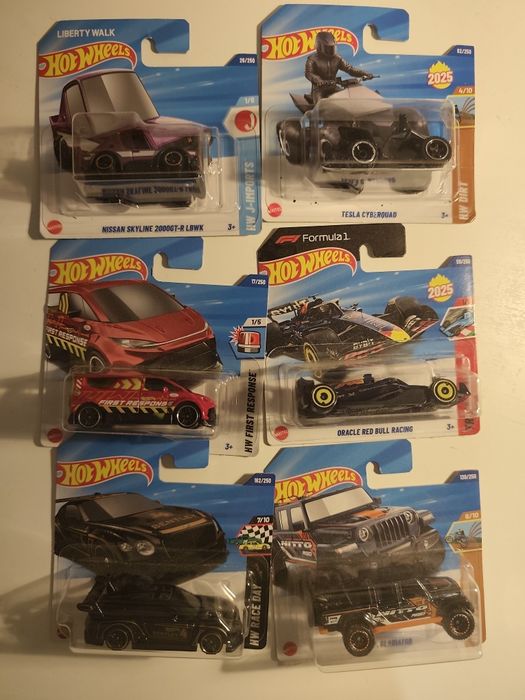 Hotwheels колички