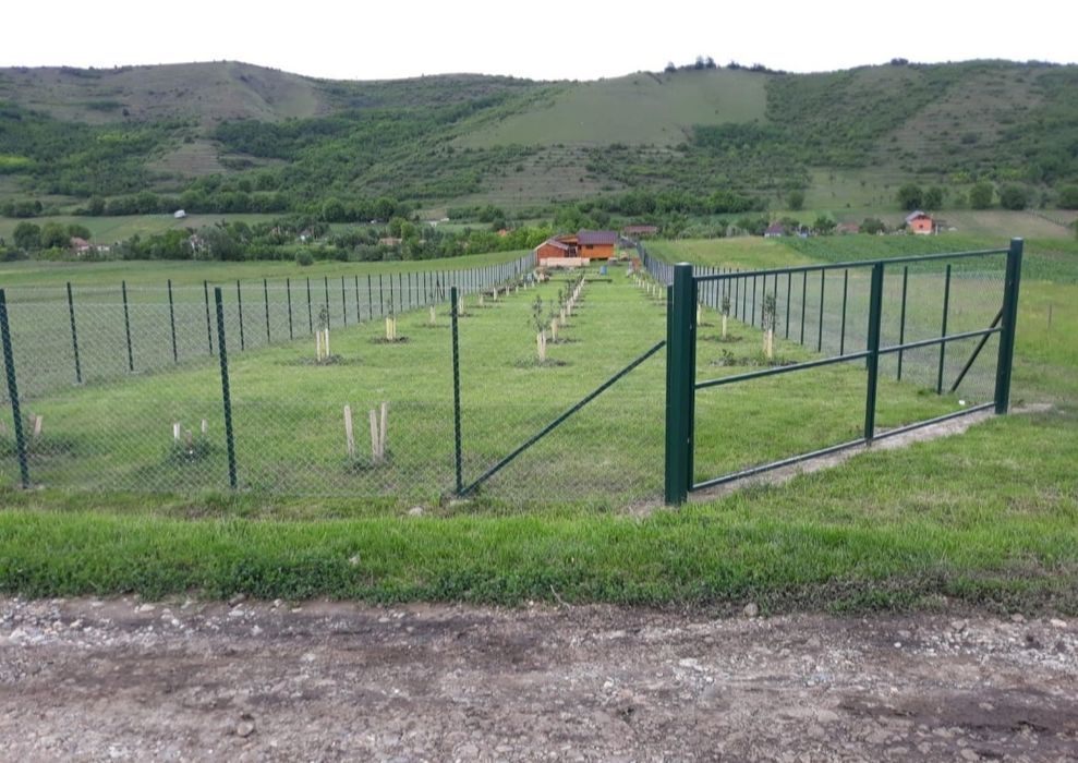 Esecutam garduri la comanda clientului orice  modele