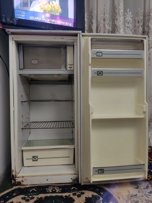 Saratov model1413. rasiyani xolodilnigi aybi yo'q