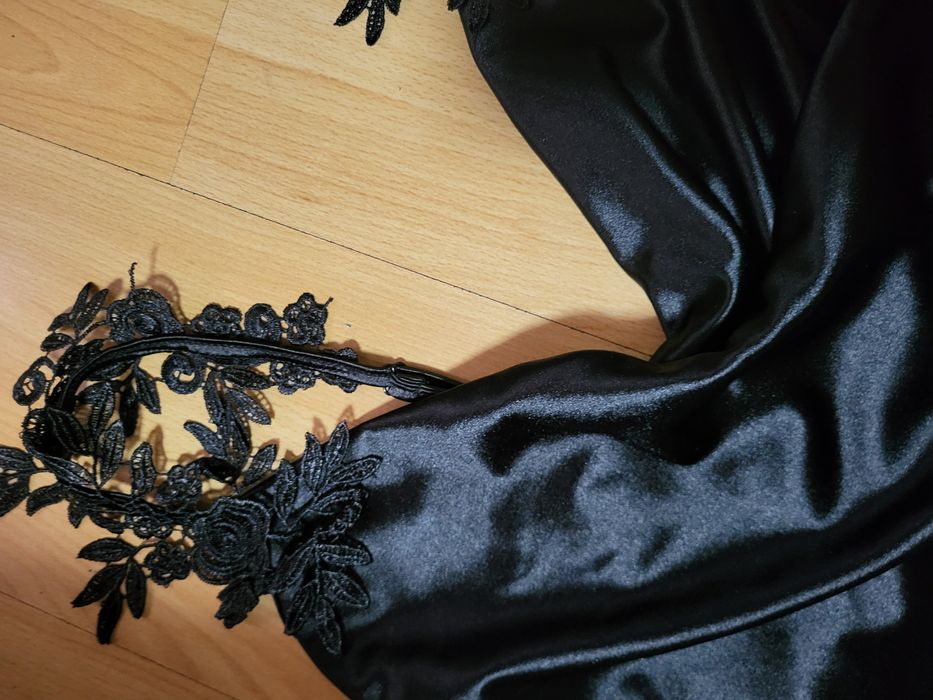 Rochie superbă neagră