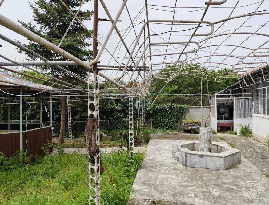 продавам къща в село Пчеларово, област Добрич