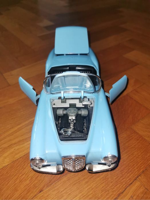 Ланчия Аурелиа Бураго метална количка 1:18 Burago Gold Collection синя