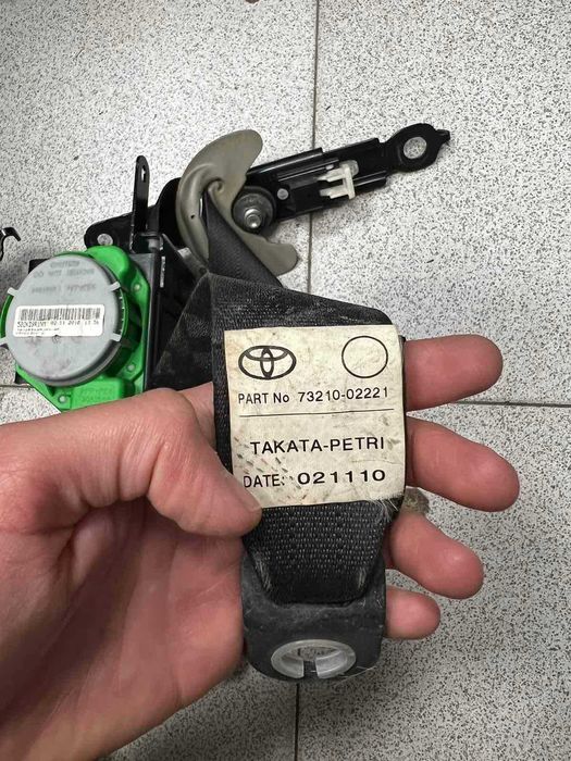 Колан преден десен TOYOTA AURIS E150 2006/-2012