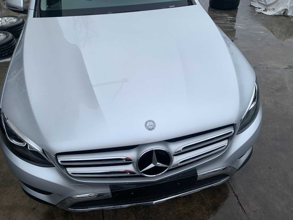 Dezmembrez mercedes glc 250 2.2 euro 5/bara fata glc/capota glc/far/