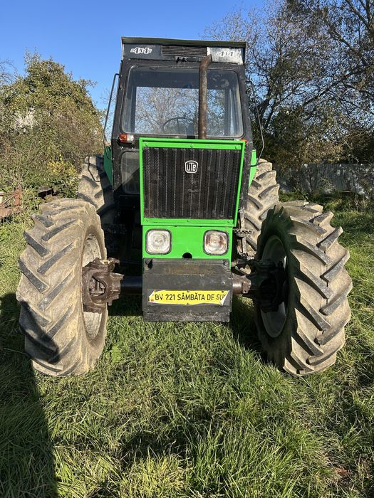 Tractor universal 1010 cu motor iveco 180 cp