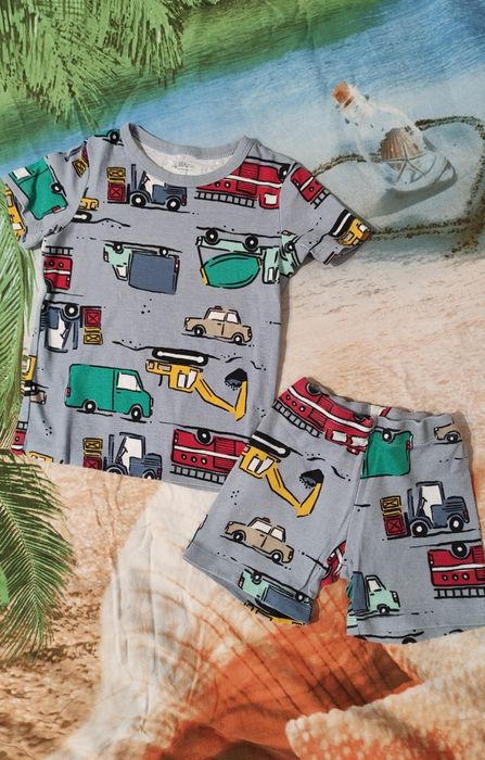 Pijama HM mar. 2-4 ani