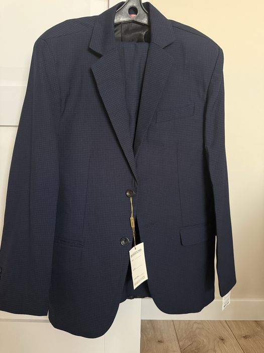 Костюм мужской новый (не одевали).