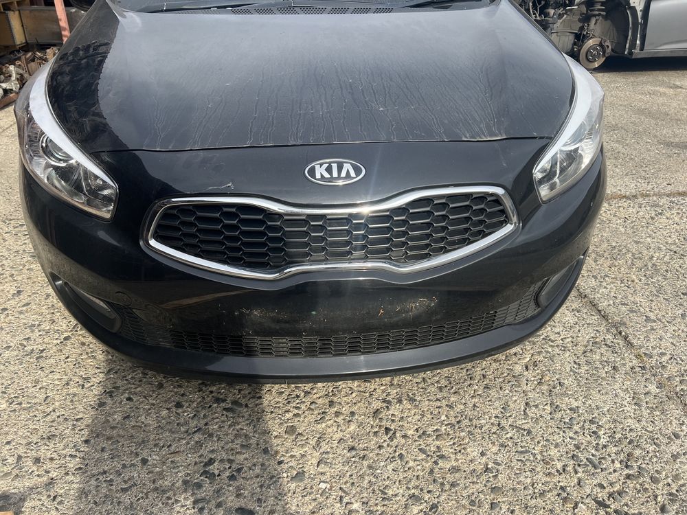 Kia ceed 1.6 crdi на части