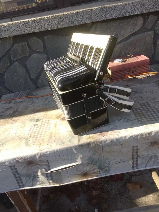 Акордеон велтмеистер