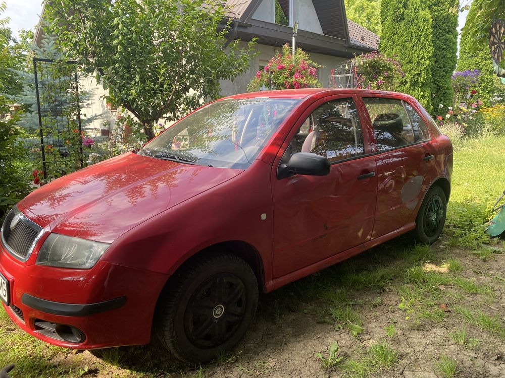 Skoda fabia 1.2 avariată