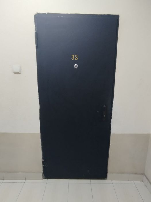 Железная дверь бу