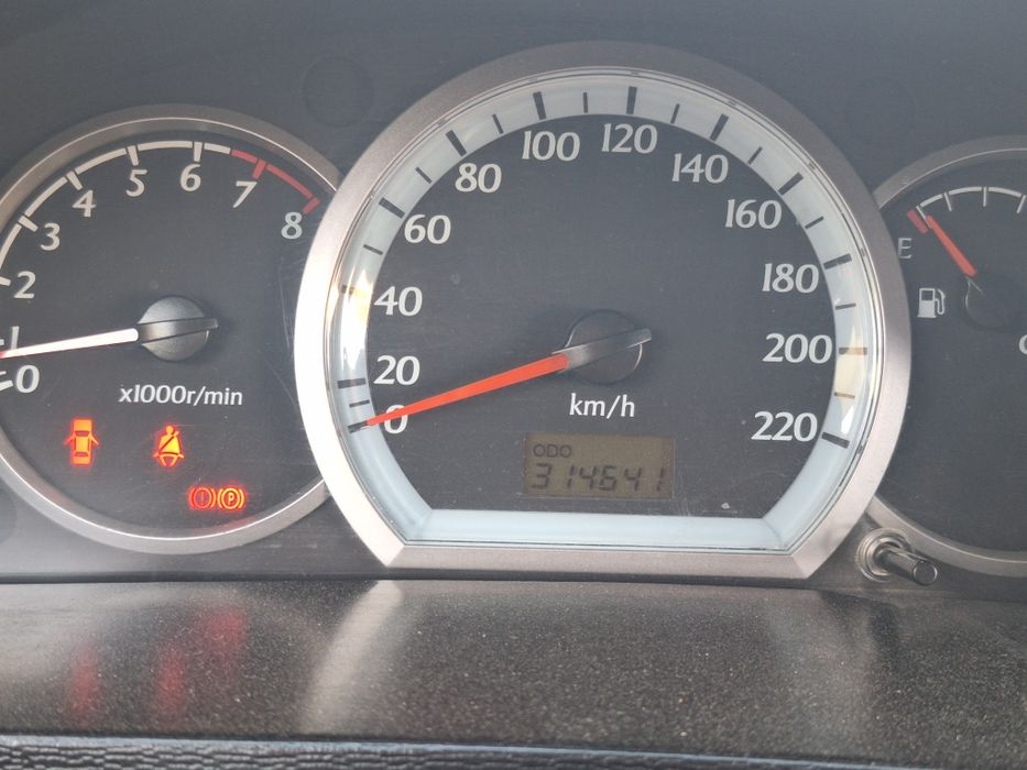 Lacetti holati yaxshi gentra qlingan