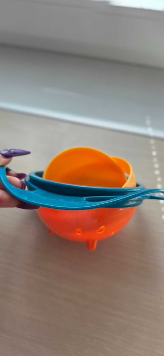 Неразливаща се детска купа за хранене