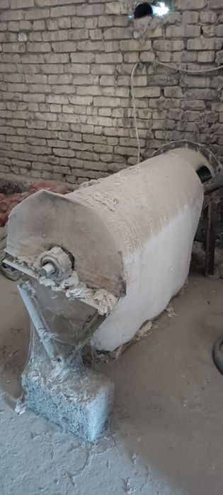 Paxta chiqaradigan aparat sotiladi