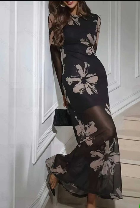 Платье новое нарядное 46р.